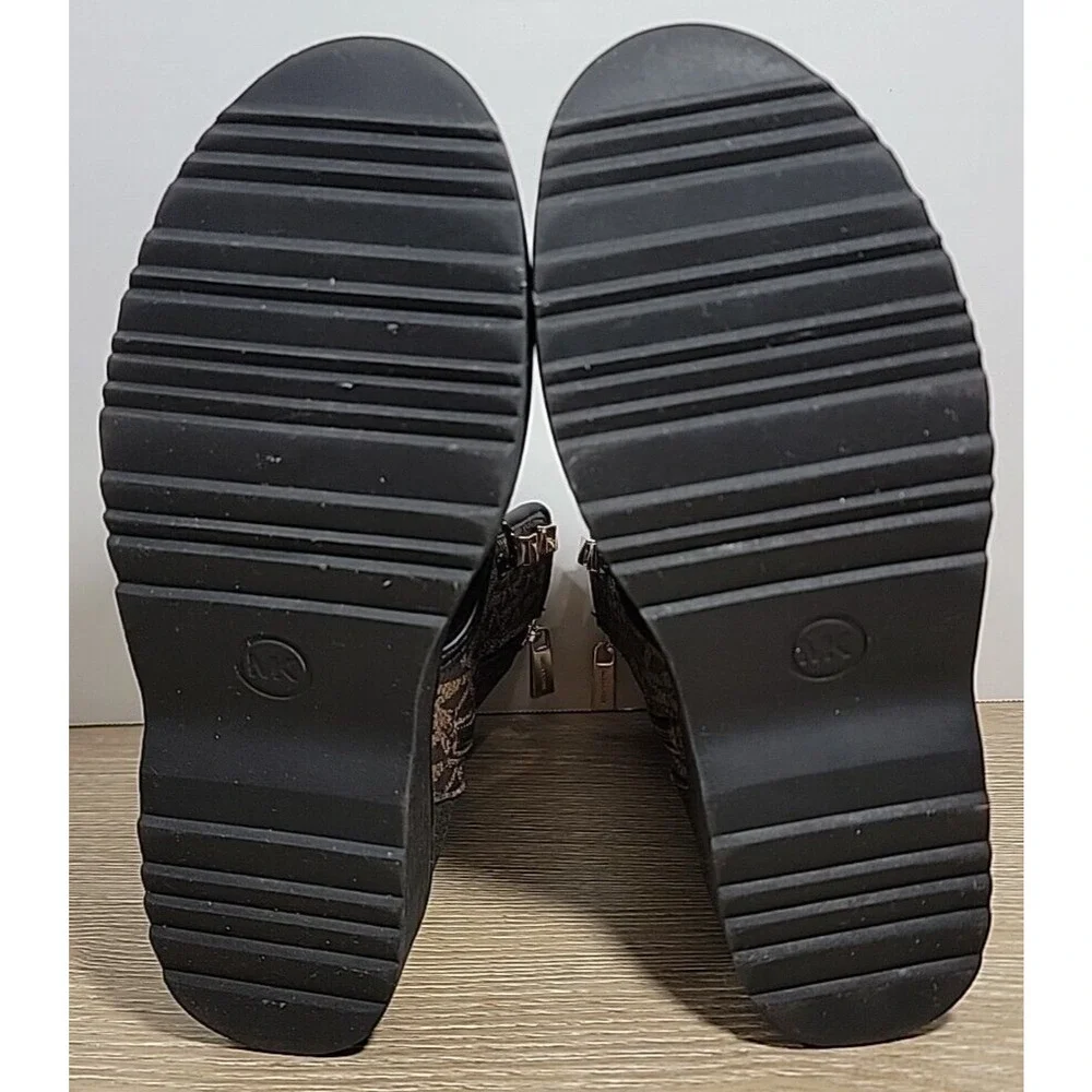 Michael Kors Haskell Black & Brown Logo Combat Boots Y Sz‎ 2